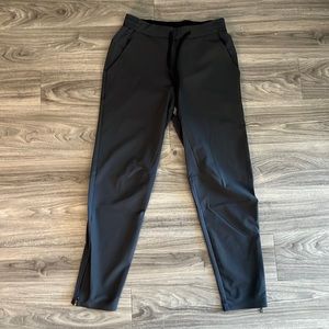 Unknown name lulu joggers